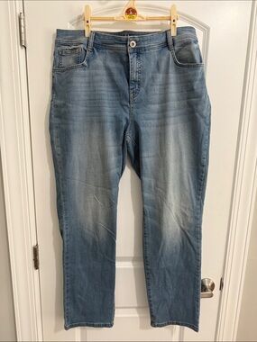 Style & Co. Women's Relaxed Light Blue Jeans
